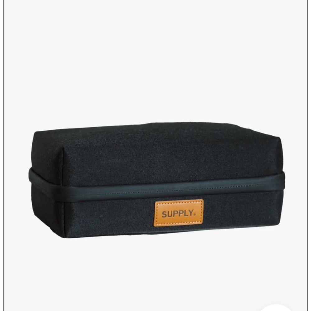 Supply Dopp Kit